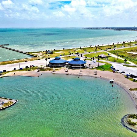 Rockport Waterfront Condo With A View 외부 사진