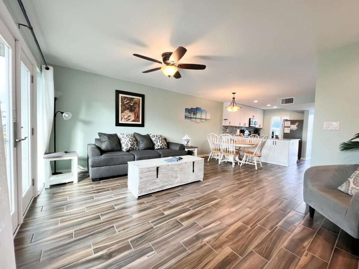 Rockport Waterfront Condo With A View 외부 사진