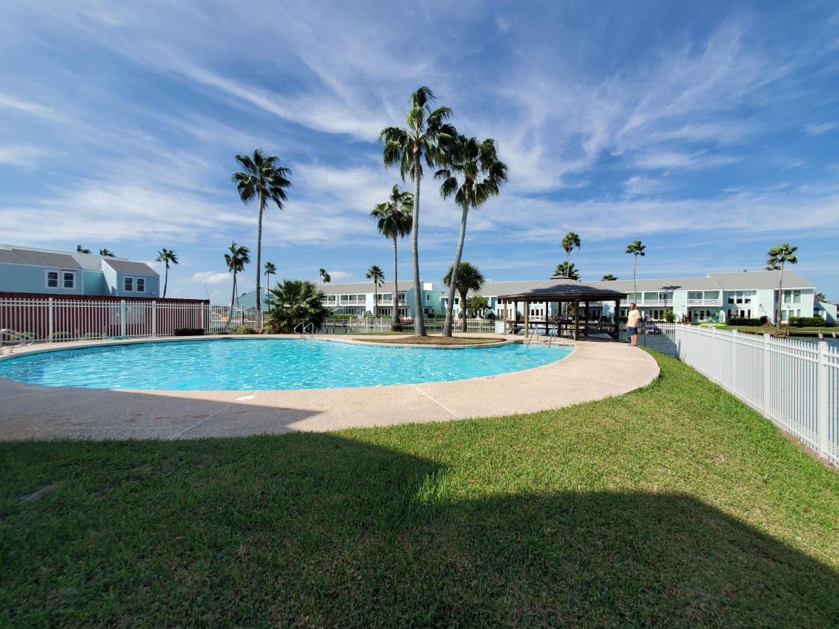 Rockport Waterfront Condo With A View 외부 사진